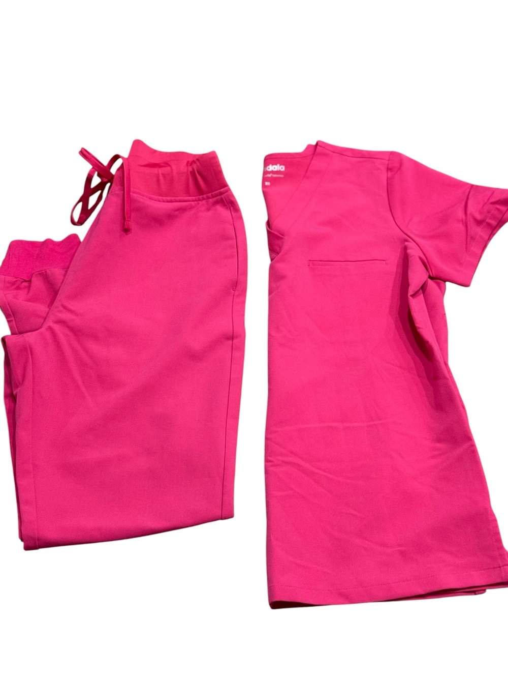 Mandala scrub set- hot pink XS NWOT